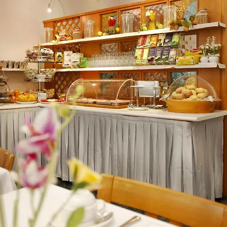 Miorelli Hotel Torbole Sul Garda